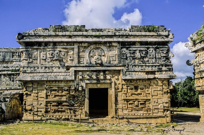 Habibi World Travel and Tour Chichen Itza